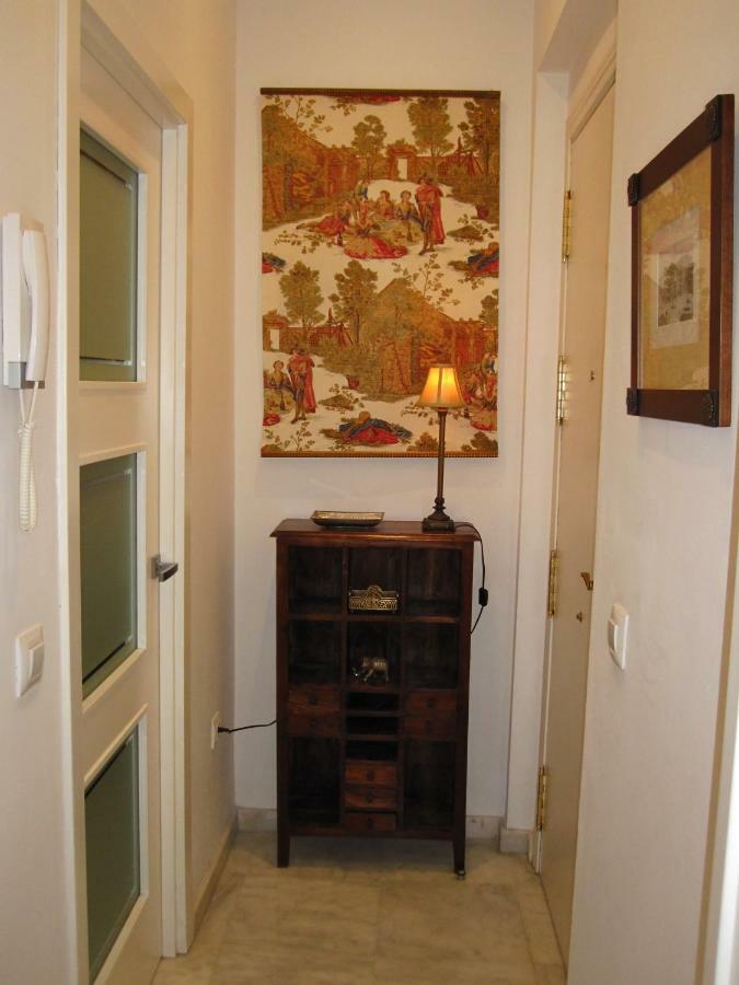 Apartamento En Centro Historico Con Parking Gratis 塞维利亚 外观 照片