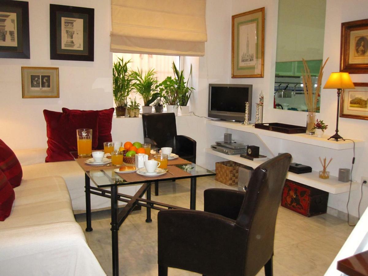 Apartamento En Centro Historico Con Parking Gratis 塞维利亚 外观 照片